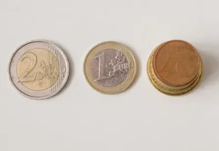 Latvijā augusta beigās samazinājies trūcīgo personu skaits