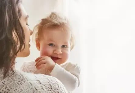 Latvijas nākotnes balsts: Labklājības ministrija vērienīgi palielinās atbalstu ģimenēm un jaundzimušajiem