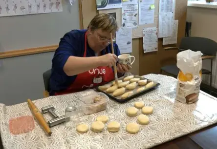 Latvijas pārstāve ieguvusi 2. vietu starptautiskā gastronomijas konkursā cilvēkiem ar īpašām vajadzībām