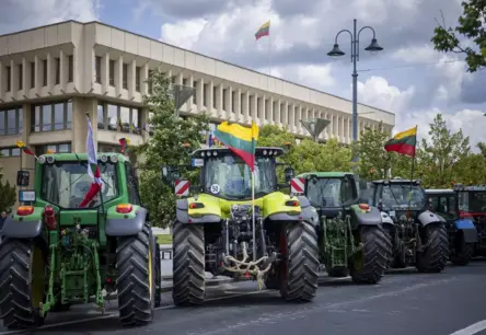 Lietuva Pāriet uz Progresīvo Ienākuma Nodokli: Vēsturisks Lēmums ar Būtiskiem Atvieglojumiem Lauksaimniekiem no 2026. Gada