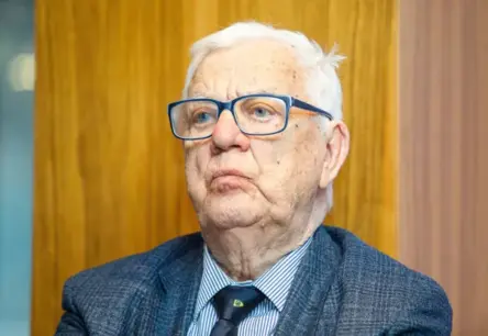 Maestro Raimondam Paulam piešķirts Triju Zvaigžņu ordenis