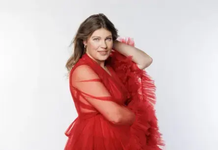 Magone šokā par jaunā pielūdzēja Edgara dzīves apstākļiem: dalīta istaba ar divām sievietēm un minimālisma dzīve