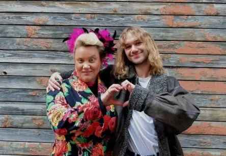 Markuss Rūtentāls un Katrīna Dimanta aicina uz duetiem dziesmā “Vēlu rītā”