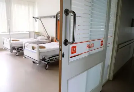 Mediķi mudina: bērniem un jauniešiem jāiemācās atpazīt insulta pazīmes