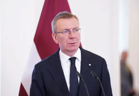 Miers Caur Spēku: Rinkēvičs Hāgā Nostiprina NATO Apņemšanos Neļaut Putinam Diktēt Noteikumus