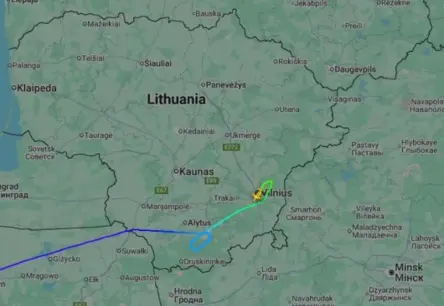 Militārā lidmašīna virs Viļņas: iedzīvotāju satraukums un bruņoto spēku skaidrojumi