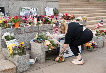Minesotas Likumdevējas Slepkavība: Aizdomās Turētais Aizturēts Pēc Plašas Meklēšanas