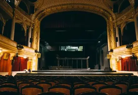 Ministru kabinets dod zaļo gaismu straujākai algu celšanai atsevišķos teātros un kultūras iestādēs