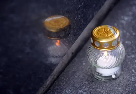 Mūžībā devies latviešu grafikas meistars Gunārs Krollis