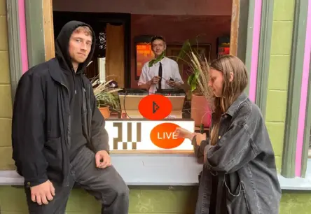 Mūziķis Reinis Žodžiks: Grupas «Alejas» kodolā – radošā transformācija