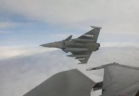 NATO pastiprina gaisa drošību Baltijā un Polijā pret Krievijas dronu draudiem