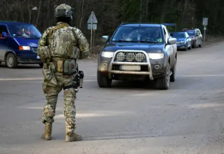 Naudas izspiešana Baltkrievijā nerimst: Kāpēc Latvijas tūristi ignorē Ārlietu ministrijas brīdinājumus?