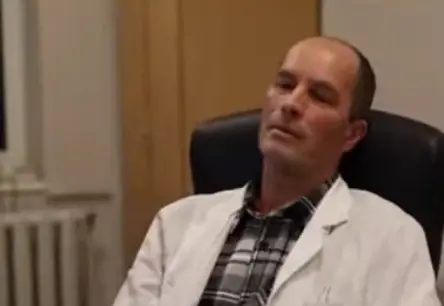 Neirologs Leonīds Višķers atsāk praksi, neskatoties uz kriminālprocesu un tiesu