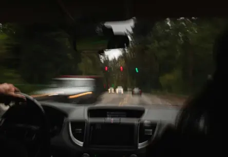 Nelielas redzes problēmas – nopietns risks satiksmē: kā pasargāt sevi un citus?