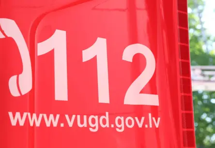 Nepamatoti e-zvani no automašīnām rada lieku slodzi glābējiem