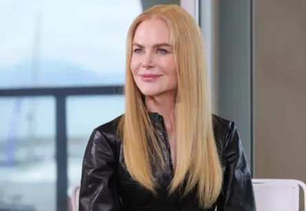 Nikola Kidmena pārsteidz ar dabiskajām cirtām: drosmīga atgriešanās pie saknēm pēc gadiem parūku ēnā