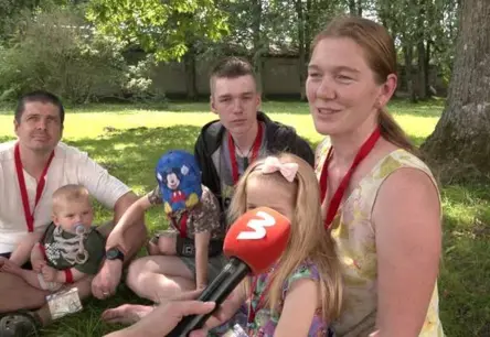 No Jaunzēlandes līdz Latvijas sirdij: Malzbru ģimenes ceļš pie valodas saknēm