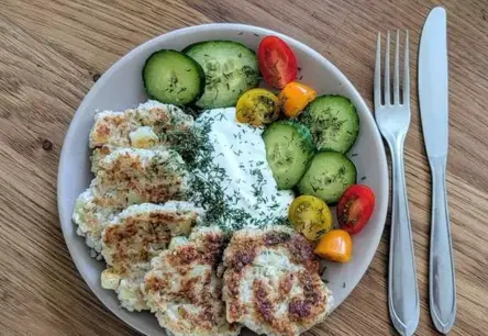 No 'bomžu putras' līdz gardiem plācenīšiem: "Kūku.Kapteine" atklāj latviešu kulinārā mantojuma sirdi