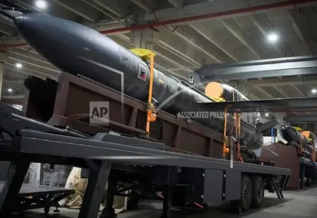 No kinostudijas līdz raķešu gigantam: Ukrainas Fire Point neparastā pārtapšana un bažas par sakariem