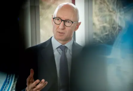 Ozempic un Wegovy ražotājs maina vadību: "Novo Nordisk" CEO atkāpjas pēc akciju krituma un konkurentu spiediena