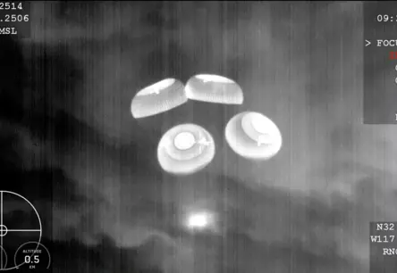 Pēc 40 gadu pārtraukuma Polijas, Ungārijas un Indijas astronauti atkal kosmosā ar privāto "SpaceX" misiju