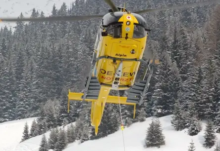 Pieci Vācijas Tūristi Gāja Bojā Lavīnā Itālijas Dienvidtirolē