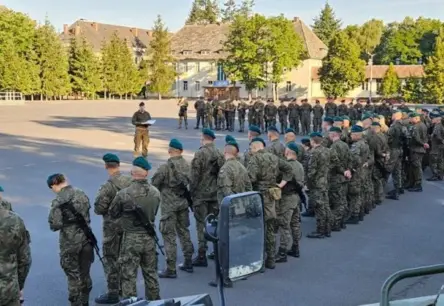 Polija aicina pilsoņus nekavējoties pamest Baltkrieviju