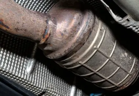 Puse dīzeļauto neatbilst jaunajām kvēpu filtru prasībām: šokējoši bezmaksas pārbaužu rezultāti