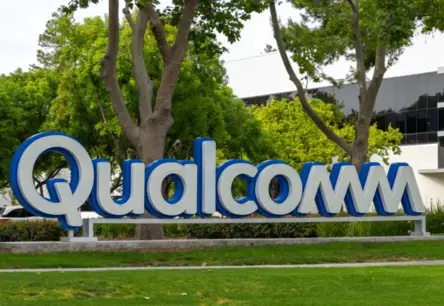 Qualcomm pilnībā uzvar Arm tiesā: Snapdragon X kodoli nekļūst par licences pārkāpumu