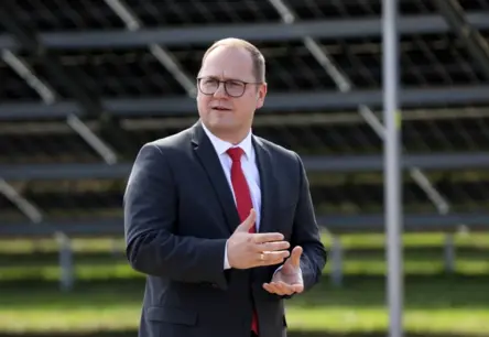 Raimonds Čudars: Piesardzība pāri steidzībai – skeptisks skats uz tiešsaistes vēlēšanu ieviešanu Latvijā