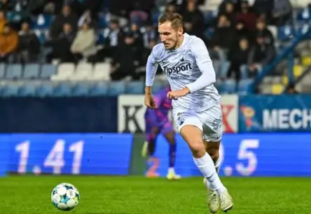 Raimonds Krollis saņem dzelteno kartīti "Slovan" neizšķirtā spēlē pret "Teplice"