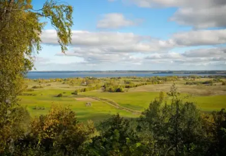 Rāznas Nacionālā Parka Ceļotāju Dienas Aicina: Ienirsti Dabā un Atklāj Latgales Dārgumus 12. un 13. Jūlijā!