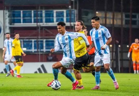 „Riga” futbolisti atgriežas Latvijas čempionu tronī pēc aizraujošas sezonas