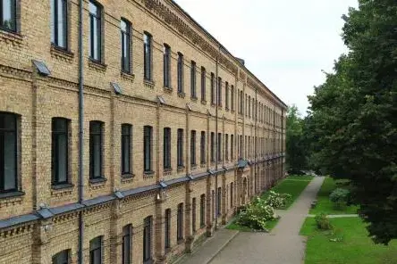 Rīgas Ziemeļvalstu augstskolā par 80% audzis Latvijas studentu skaits