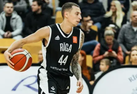 Rīgas basketbola grandu pirmā kauja: VEF Rīga un Rīgas Zeļļi mērosies spēkiem