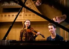 “Rīgas satiksmes” lietotnē tagad iespējams ērti norēķināties par autostāvvietām