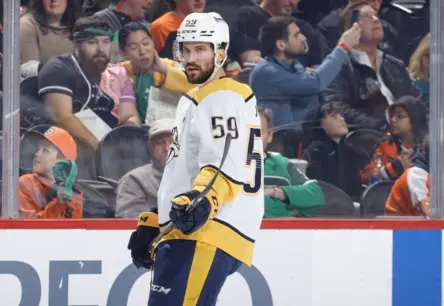 Romāns Josi Cīnās ar Retu Sirds Slimību Pēc Smadzeņu Satricinājuma: Vai NHL Zvaigzne Atgriezīsies Uz Ledus?