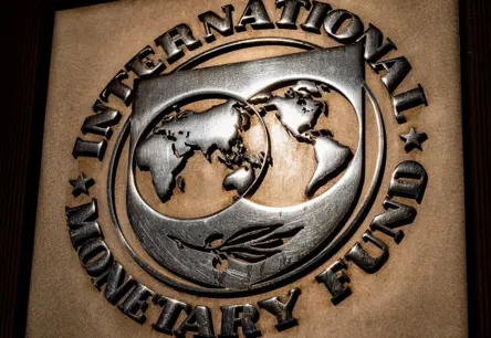 SVF: ASV parāds var apsteigt Itāliju un Grieķiju, radot globālu risku