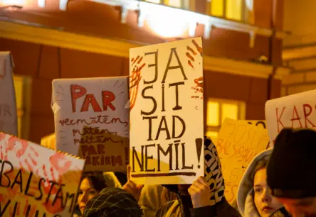 Saeima atbalsta Latvijas izstāšanos no Stambulas konvencijas