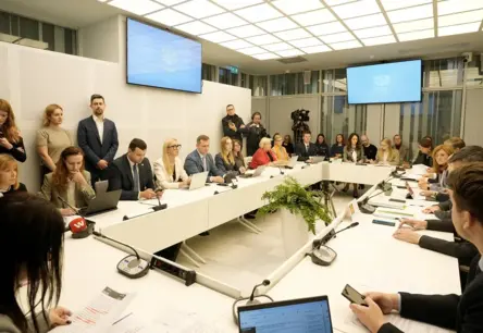 Saeimas komisija atbalsta termiņa pagarināšanu likumam par izstāšanos no Stambulas konvencijas