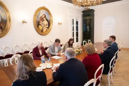 Saeimas priekšsēdētāja Daiga Mieriņa: Latvijas slimnīcas ir apdalītas un prasa sistēmas sakārtošanu