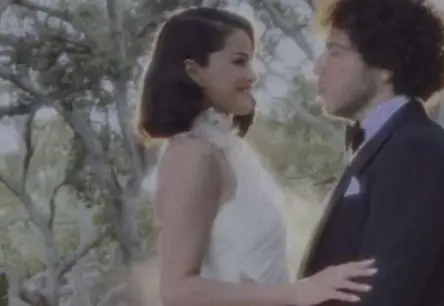 Selēna Gomesa un Benijs Blanko mīlestības svinības: Holivudas zvaigzne iestūrējusi laulības ostā