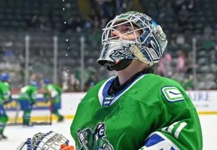 Šilova Dzelžainais Ķērājcimds: Elpu Aizraujošais Glābiņš AHL Finālsērijas Piektajā Cīņā