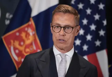 Somijas prezidents Stubs: “Nekavējoties atdodiet četrus štatus!” – Skaudrs vēstījums Trampam par Ukrainas zaudējumiem