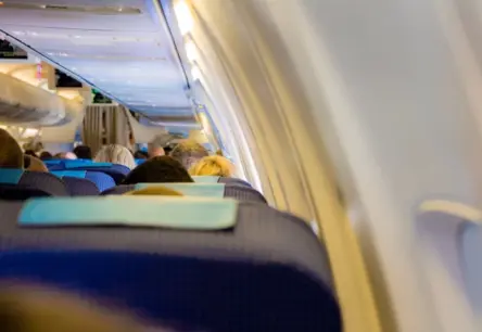 Stjuartes Atklāj Šokējošo Patiesību: Kuras Vietas Lidmašīnā Ir Vēl Netīrākas Par Tualetēm?