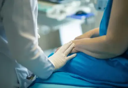 Stradiņa slimnīcā ceļ cenas: vizīte pie profesora — 90 eiro, ārsta — 70 eiro