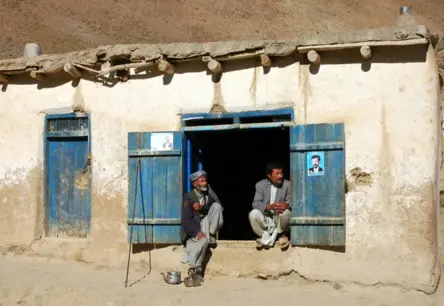 Talibu režīms Afganistānā pilnībā izslēdz internetu: “Novēršot netikumu” vai izolējot valsti?