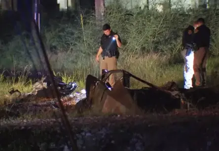 Tesla Cybertruck avārija beidzas ar uguns inferno: Ģimene iesūdz tiesā par "šausmīgu un mokošu" nāvi