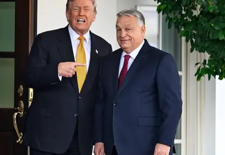 Trampa dāvana Orbānam: Ungārija saņem gadu ilgu atbrīvojumu no Krievijas naftas importa