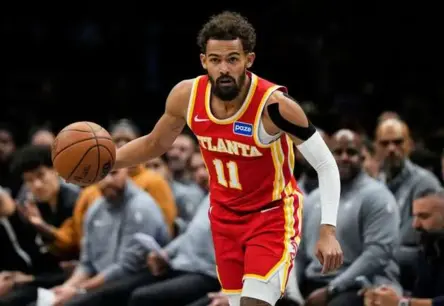 Trejs Jangs "Hawks" sastāvā laukumā neatgriezīsies vismaz mēnesi savainojuma dēļ